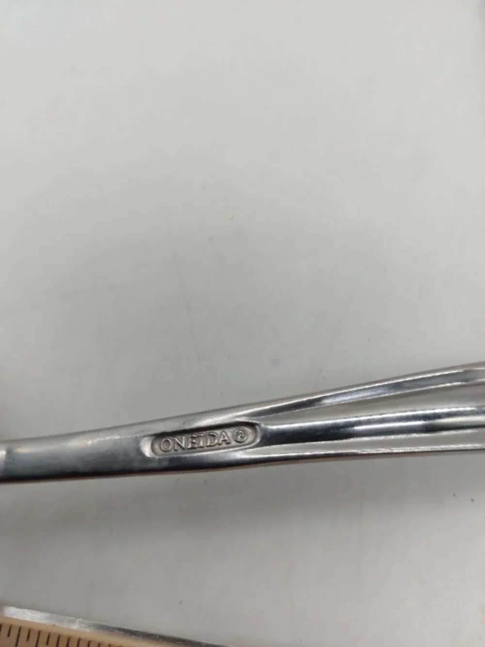 Oneida Butter Knife & Soup Spoon Set Of 2